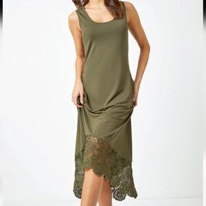 Nina Leonard Miracle Matte Jersey Sleeveless Dress - Size M